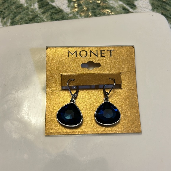 Monet Black Teardrop Earrings, NEW - Picture 2 of 3